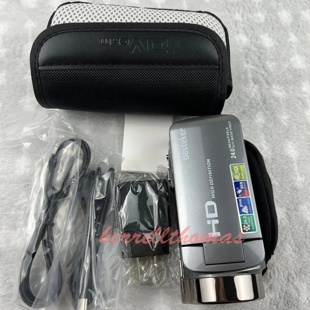 DIGITAL VIDEO CAMERA - Picture 2 of 9